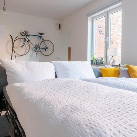 Luxurioeses Apartment, 10Min Innenstadt, Parkplatz Erfurt Exteriör bild
