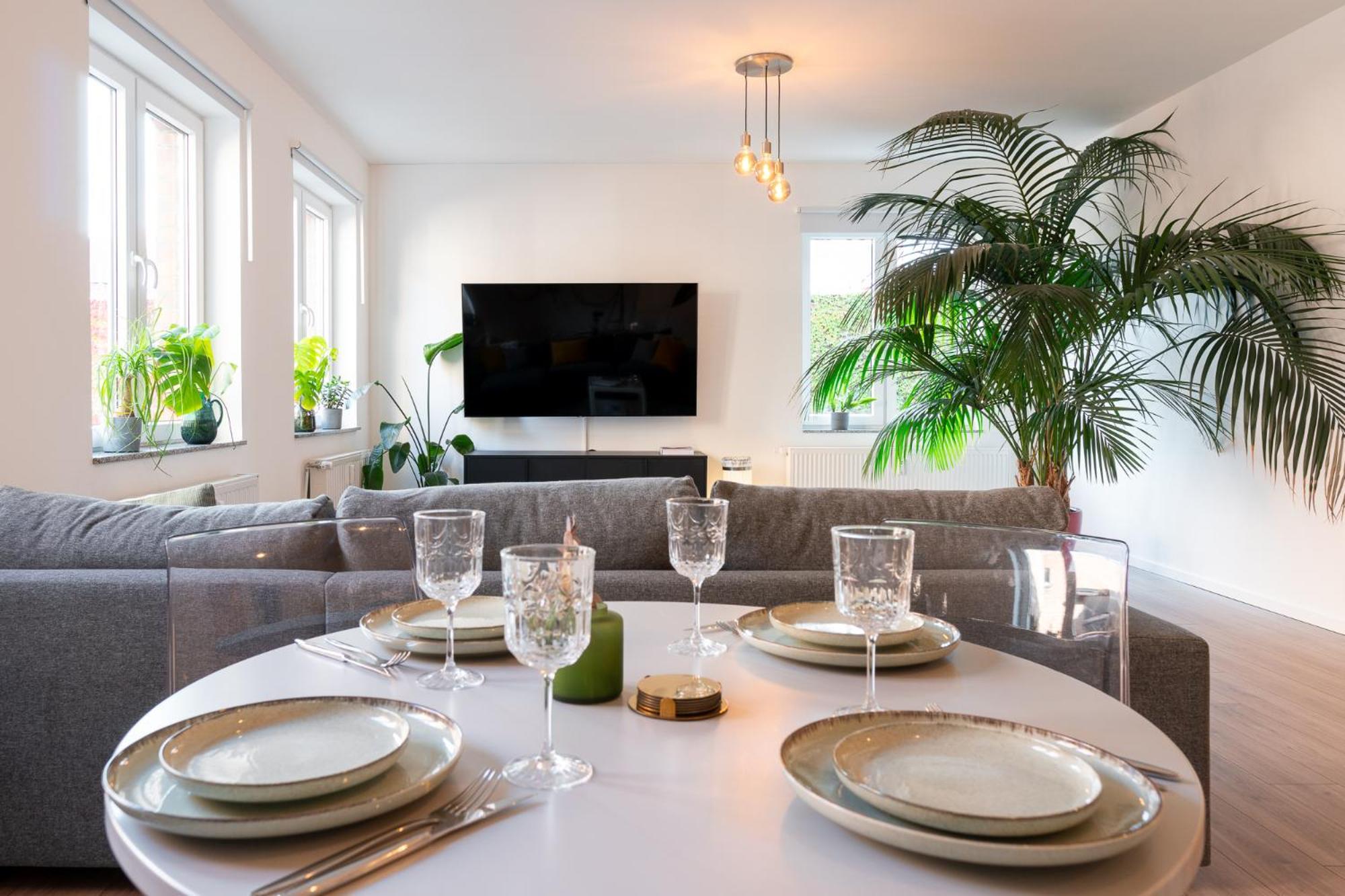 Luxurioeses Apartment, 10Min Innenstadt, Parkplatz Erfurt Exteriör bild