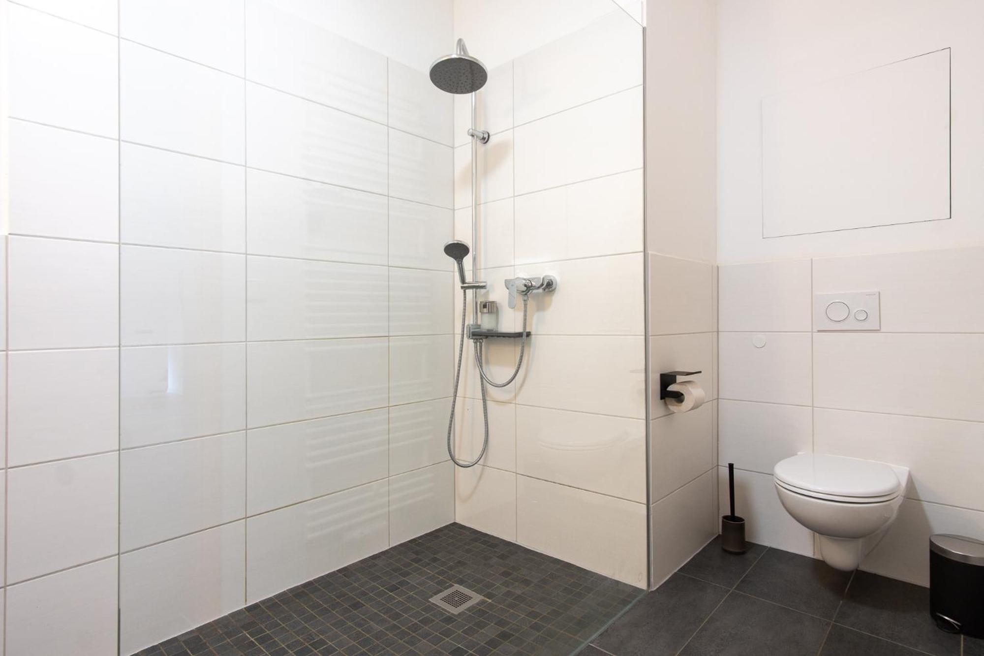 Luxurioeses Apartment, 10Min Innenstadt, Parkplatz Erfurt Exteriör bild